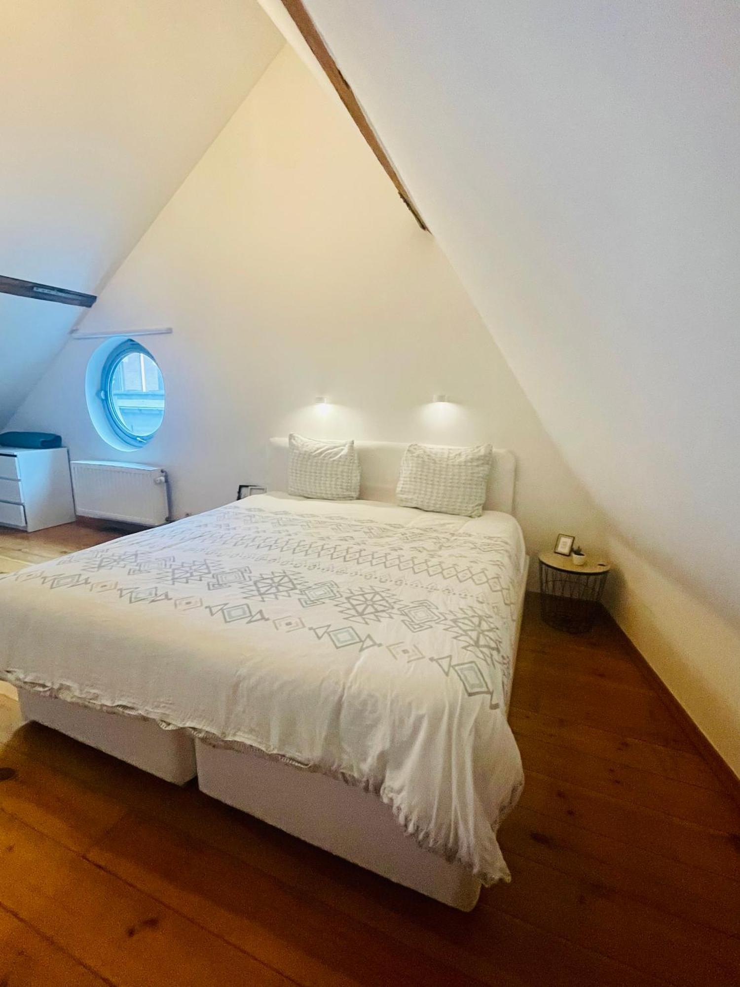 Down Town Spacious Loft With Private Parking Brussel Buitenkant foto